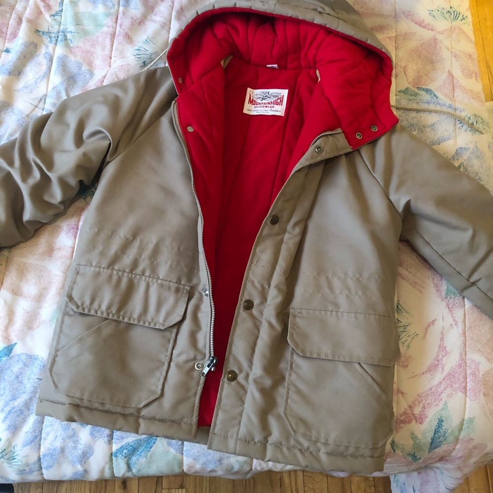Vintage Mountain High Outerwear Warm Lined Coat with Hood
